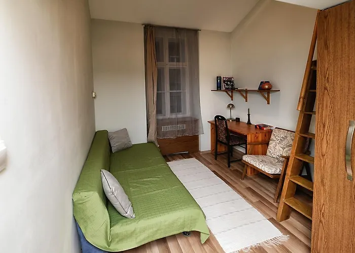 中心公寓酒店 *